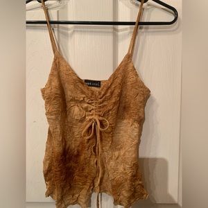 2000s style tank top